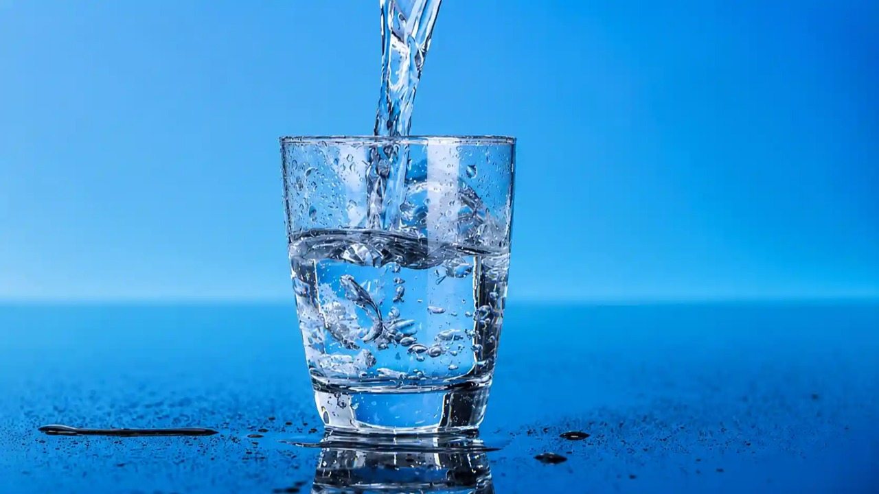 Seberapa Penting Minum Air Putih Setiap Hari?